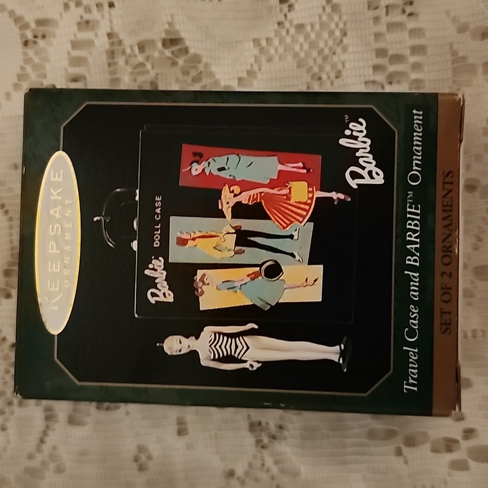 VINTAGE 1999 Barbie Travel Case Keepsake Ornament Set